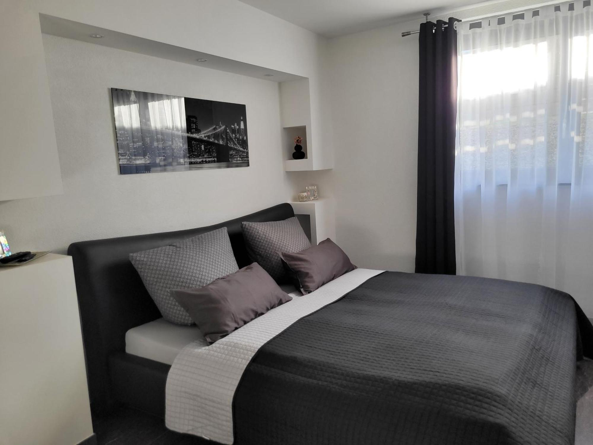 Luxuryappartementmarz-europapark, Rulantika Apartment *